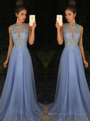 A-Line/Princess Scoop Sweep Train Chiffon Prom Dresses With Appliques Lace