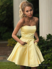 A-Line/Princess Strapless Short/Mini Satin Homecoming Dresses