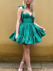 A-Line/Princess Sweetheart Short/Mini Taffeta Homecoming Dresses With Ruffles