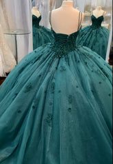 Ball Gown Beaded Quinceanera Dress Spaghetti Straps Emerald Green Quince Dress