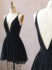 Black V-neck Chiffon Backless Homecoming Dress