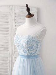 Blue Round Neck Tulle Lace Applique Long Prom Dresses