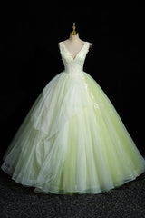 Charming Tulle Lace Green Prom Dresses, V-Neck Sleeveless Floor-Length Formal Evening Dresses