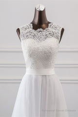 Elegant Long A-line Jewel Tulle Appliques Lace Wedding Dress