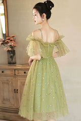 Green Spaghetti Strap Tulle Short Prom Dress, Charming Knee Length A-Line Party Dress