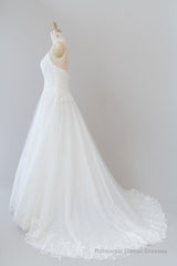 Long A-line Spaghetti Strap Applique Tulle Backless Wedding Dress