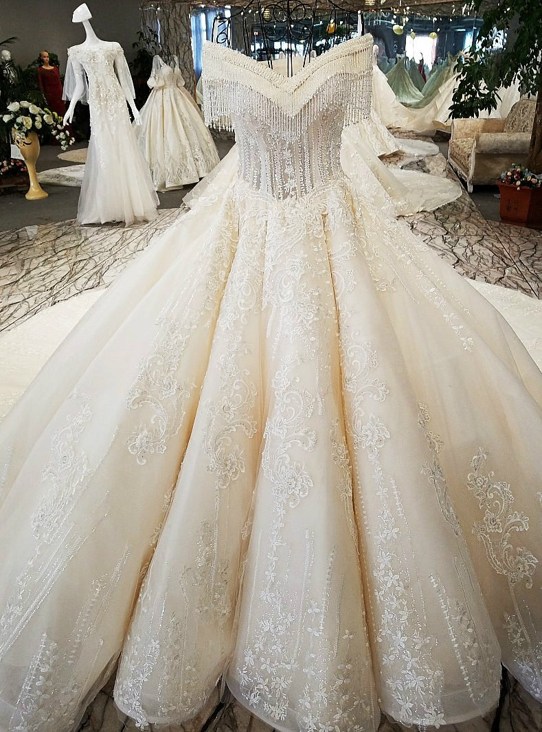 Luxury Off The Shoulder Ball Gown Ivory Long Train Haute Couture Wedding Dresses