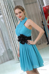 Princess Halter Neck Knee Length Chiffon Bridesmaids Dresses With Flower