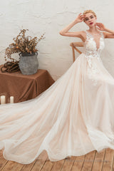 Round Neckline Sleeveless A-line Lace Up Sweep Train Lace Appliques Wedding Dresses