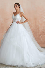 Spaghetti Straps V-neck Lace Organza Tiered A-line Wedding Dresses