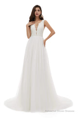 V-Neck Beaded Lace Beaded Applique Tulle Wedding Dresses