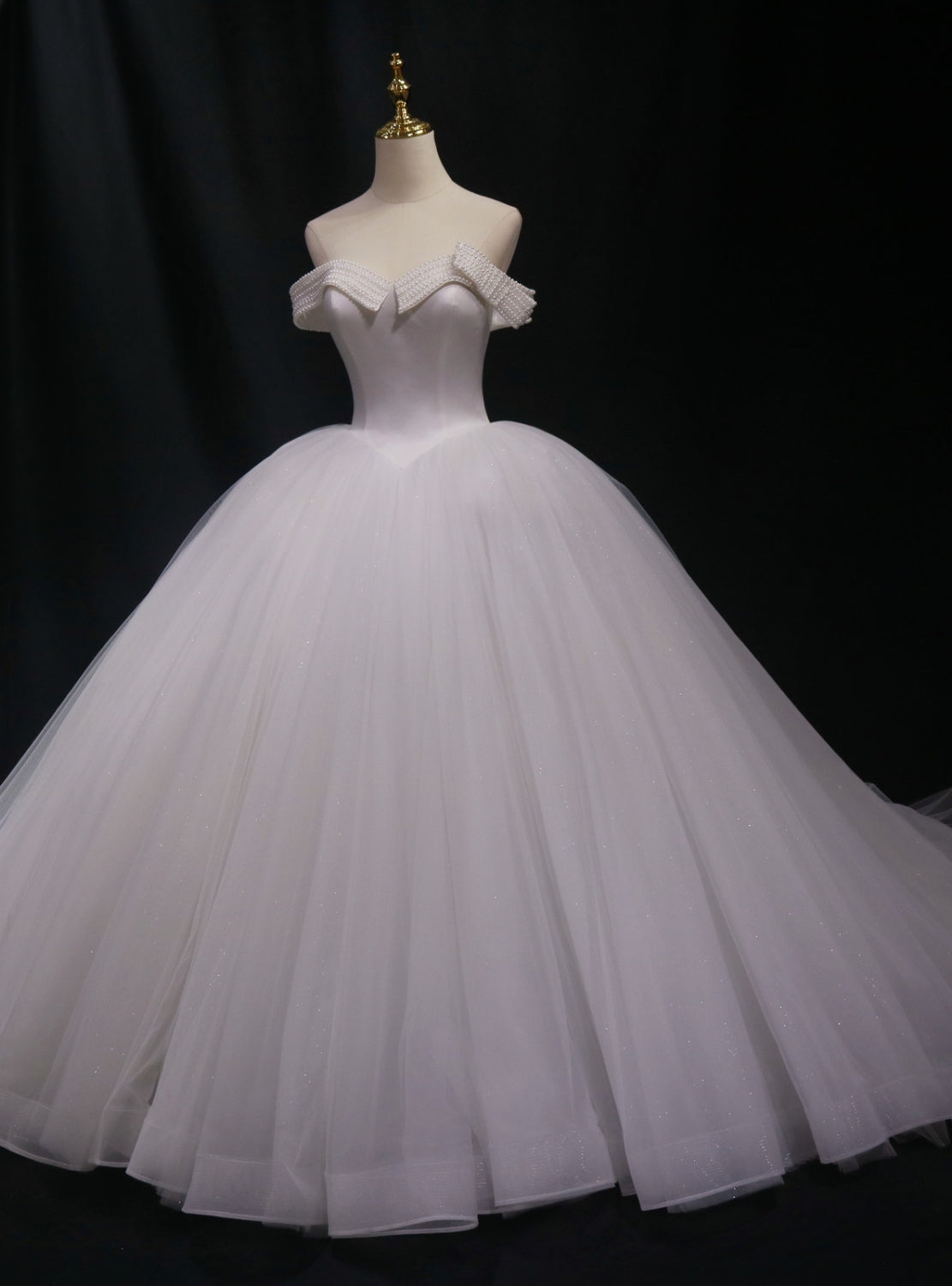 White Ball Gown Tulle Off the Shoulder Pearls Wedding Dress